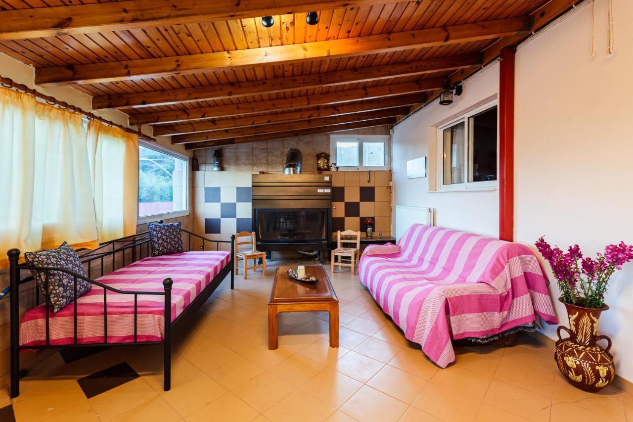 Apartment Makarounis Athanasios Traditional